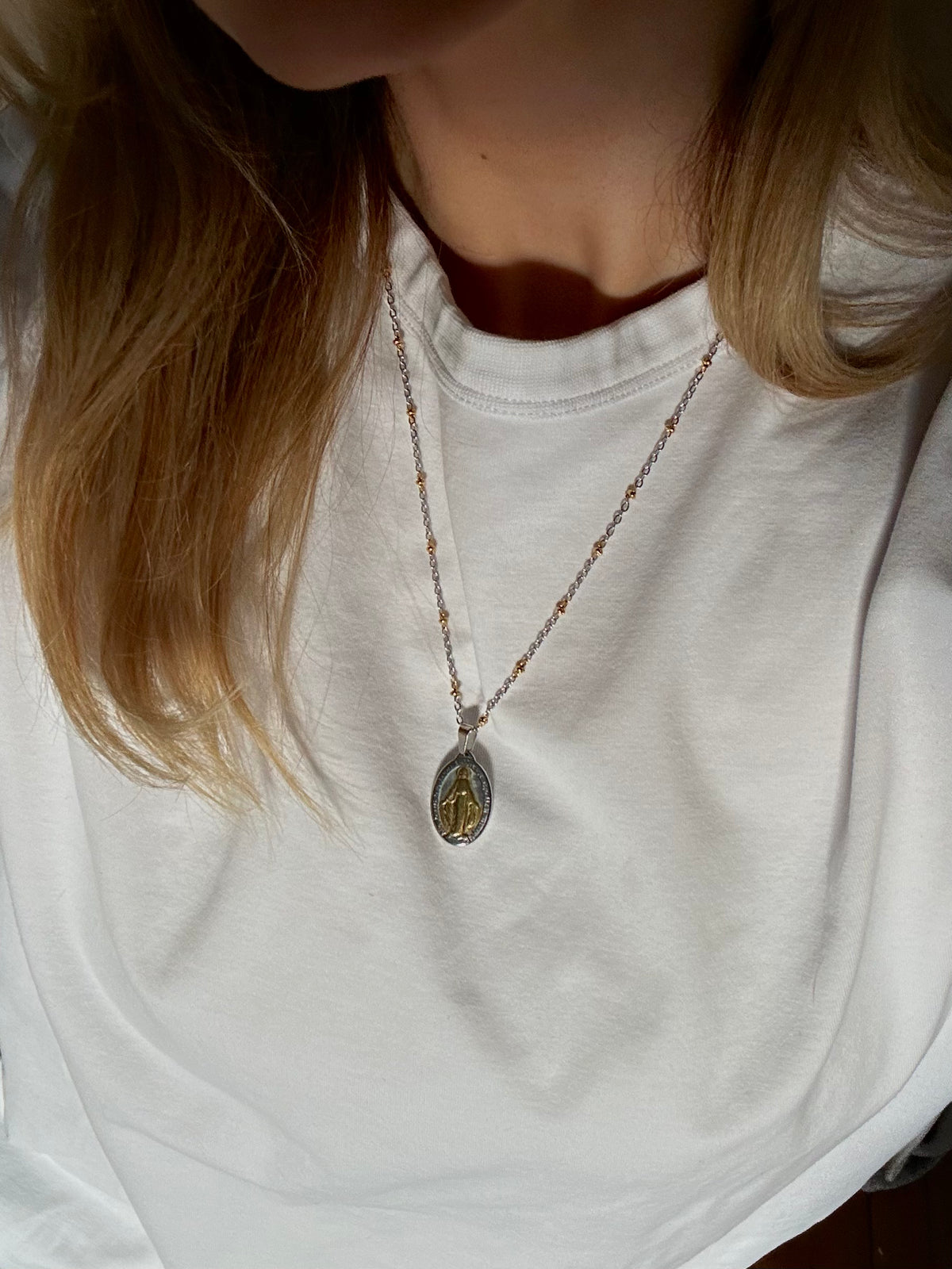 AVE - Necklace