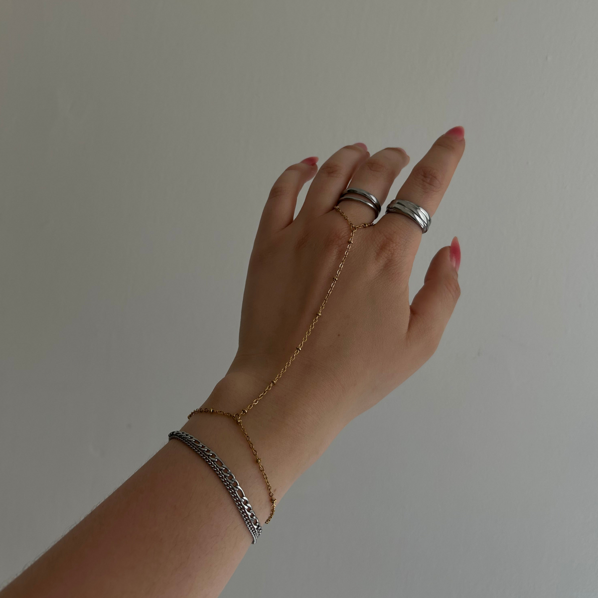 Hand bracelet