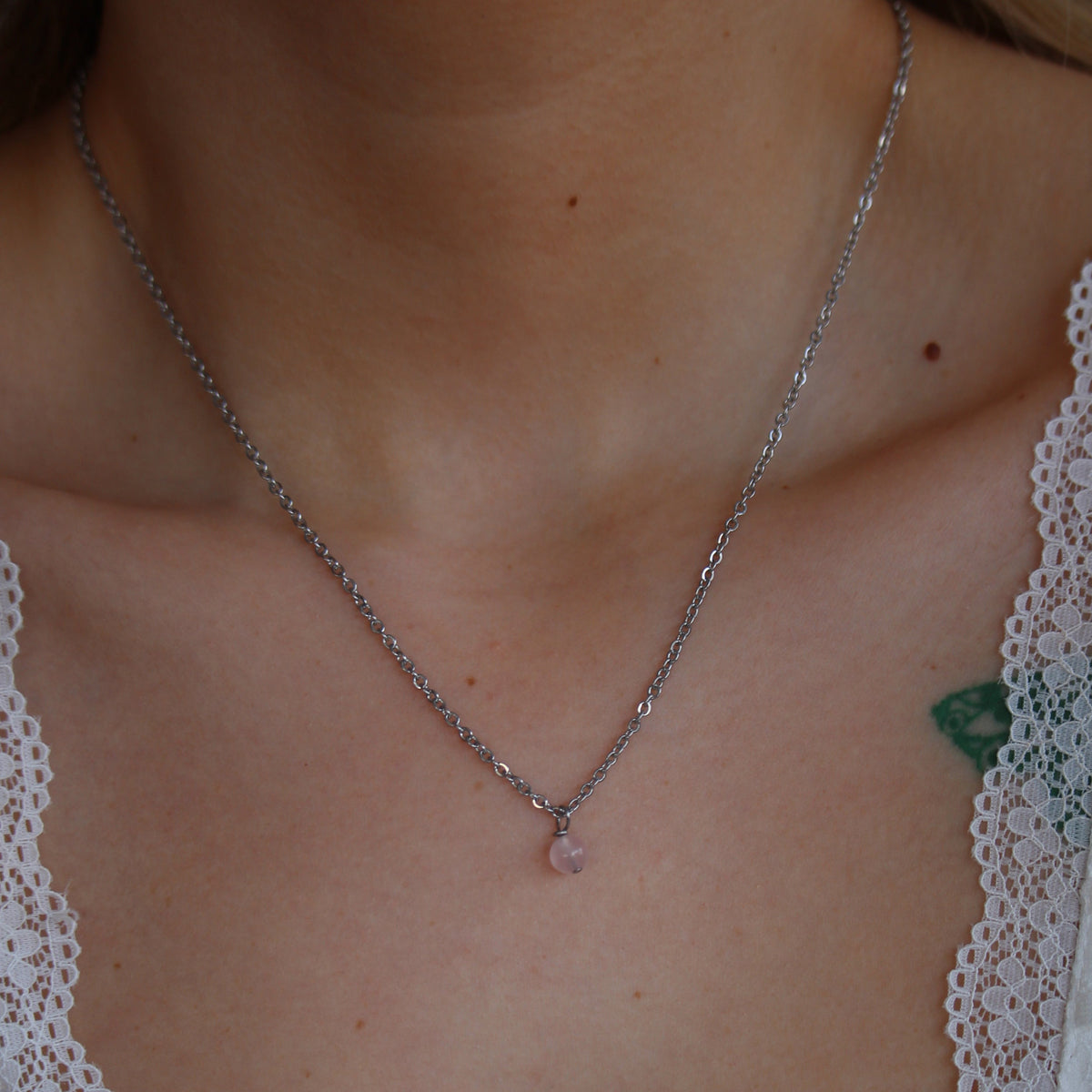 SET: PINK QUARTZ (necklace + earrings)